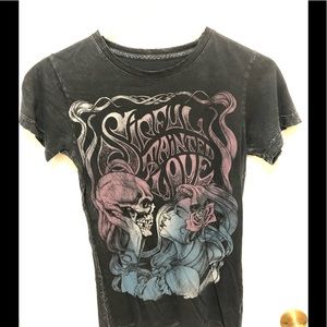 EUC Sinful Tainted Love 💗 Graphic Tee Size Small